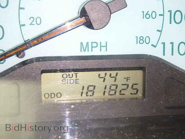 2003 TOYOTA COROLLA - VIN: JTDBR32E330002404 - Фото 8