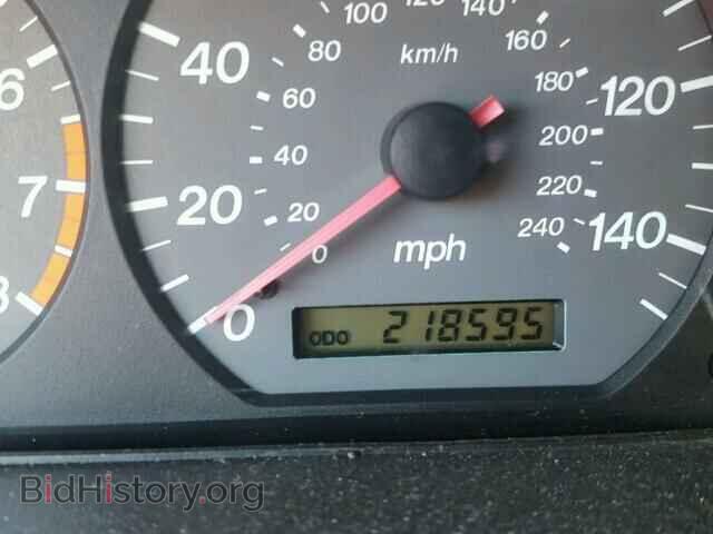 2000 MAZDA 626 - VIN: 1YVGF22C5Y5111524 - Фото 8
