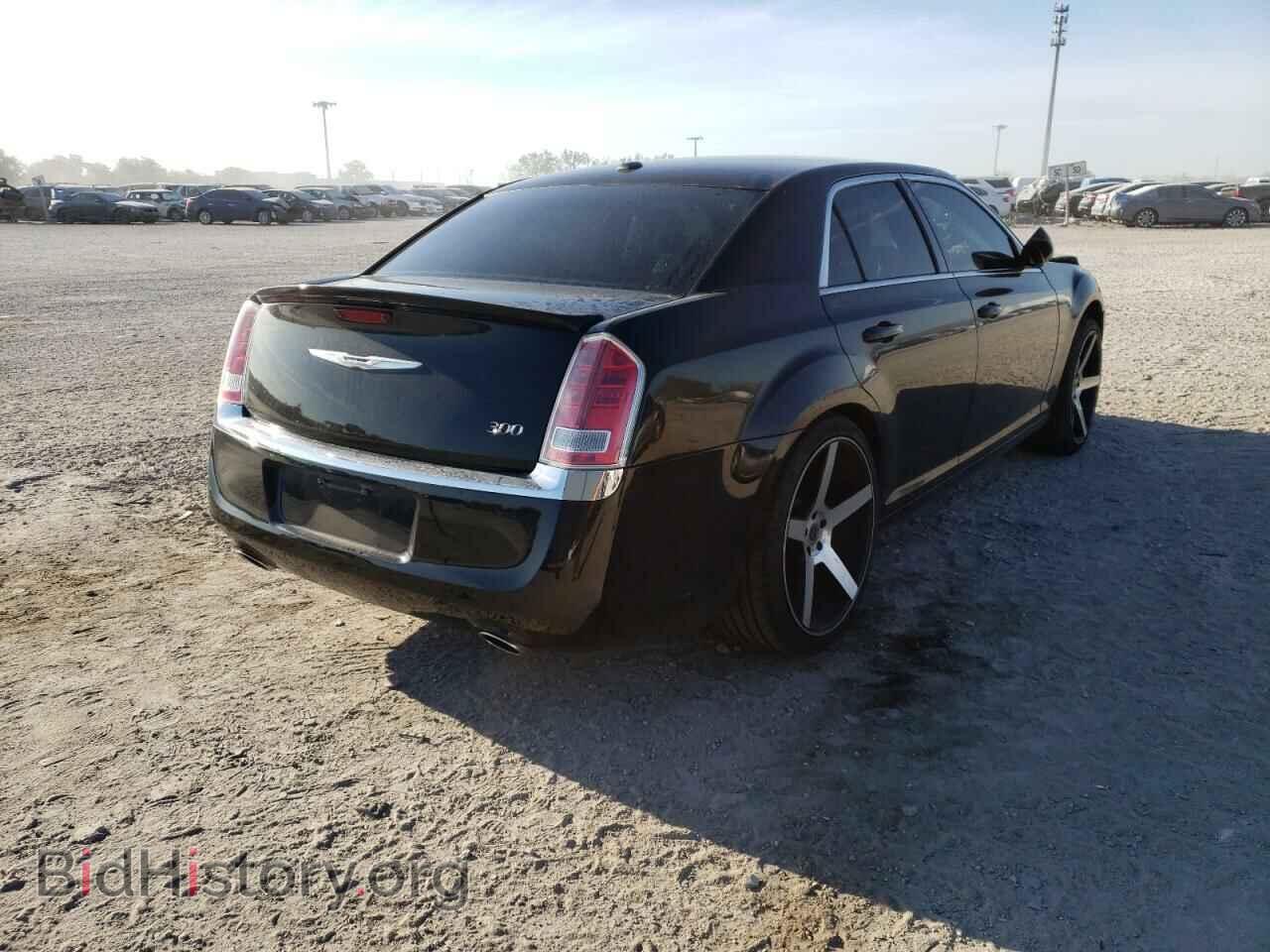 2014 CHRYSLER 300 - VIN: 2C3CCAAG7EH141564 - Фото 4