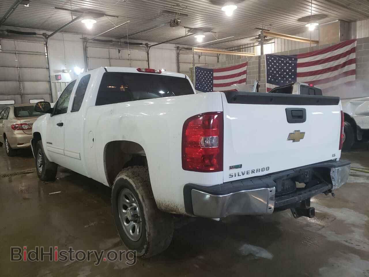 2011 CHEVROLET SILVERADO - VIN: 1GCRCREA0BZ165680 - Фото 3