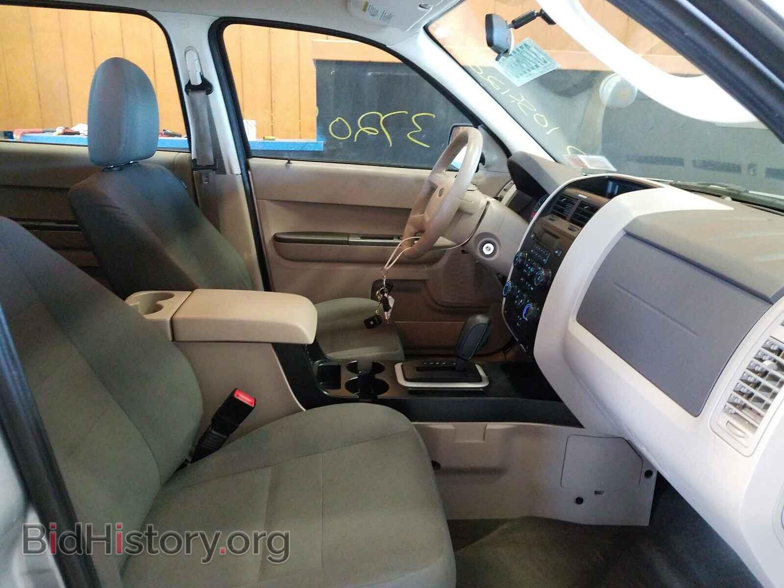 2011 FORD ESCAPE - VIN: 1FMCU0C75BKC28069 - Photo 5