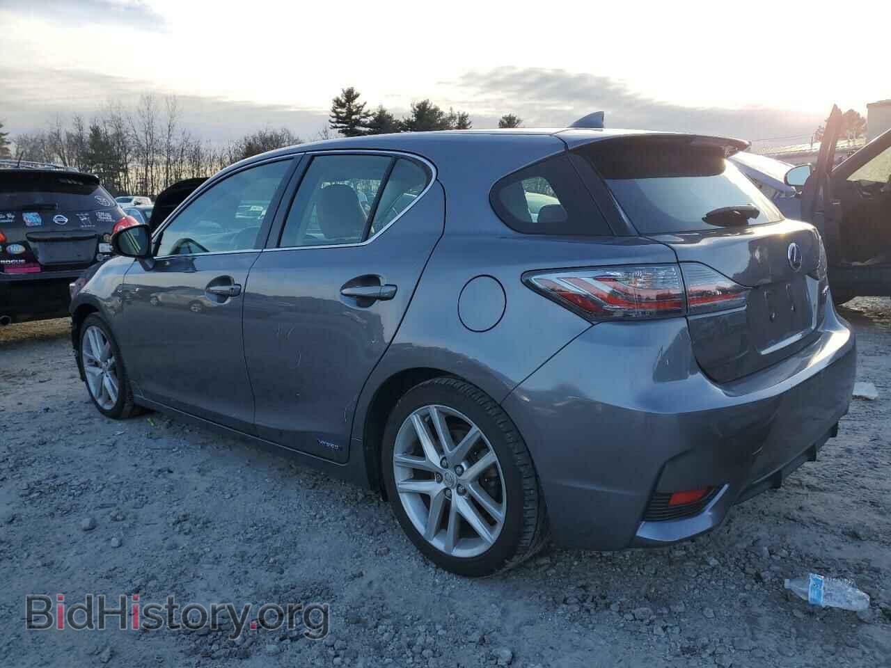 2014 LEXUS CT 200 - VIN: JTHKD5BH4E2205912 - Photo 2