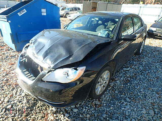 2013 CHRYSLER 200 - VIN: 1C3CCBAB3DN606597 - Фото 2