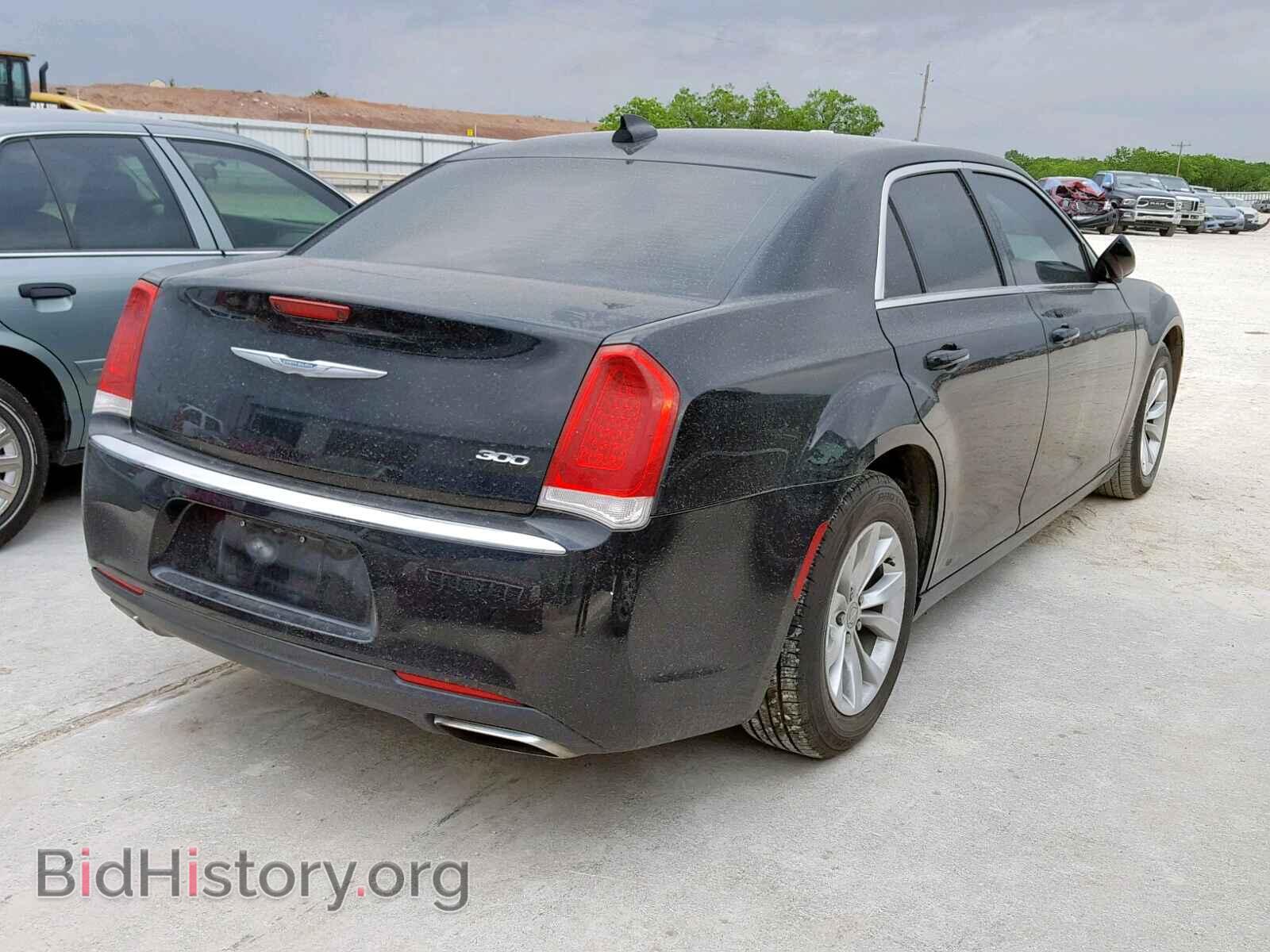 2015 CHRYSLER 300 - VIN: 2C3CCAAG9FH920742 - Фото 4