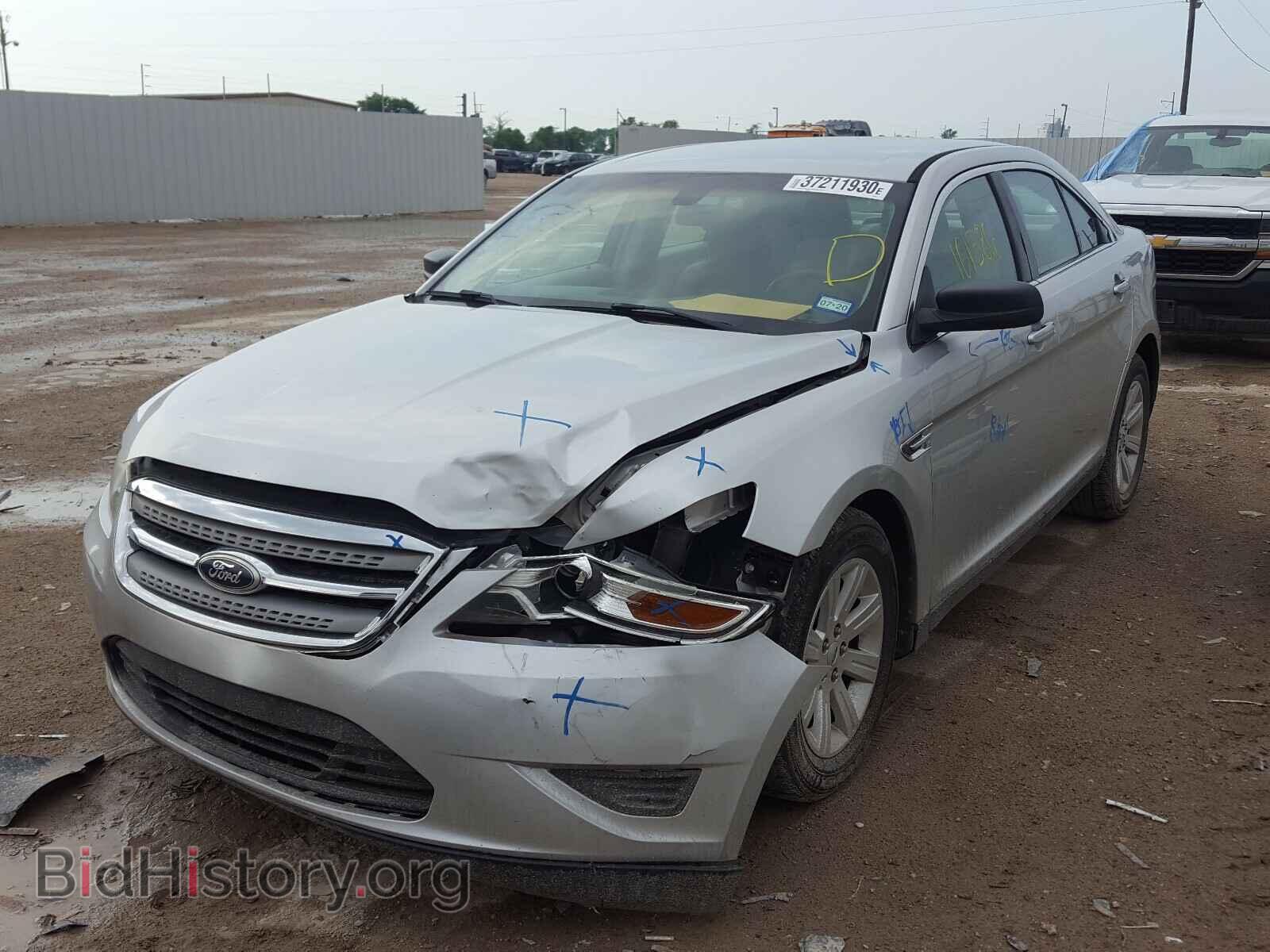 2011 FORD TAURUS - VIN: 1FAHP2DW8BG107788 - Фото 2