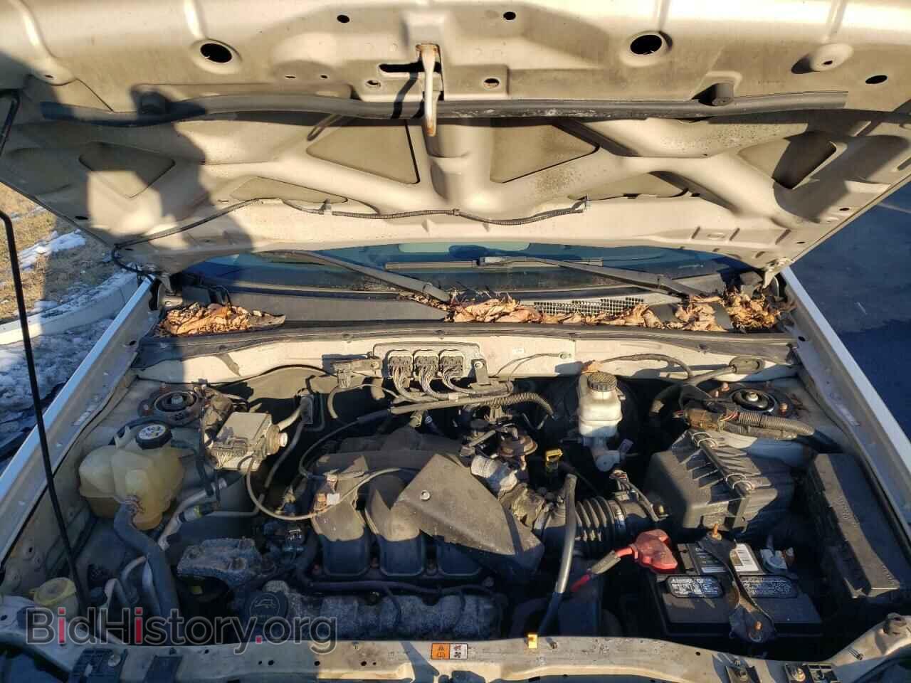 2008 FORD ESCAPE - VIN: 1FMCU93108KD85193 - Фото 7