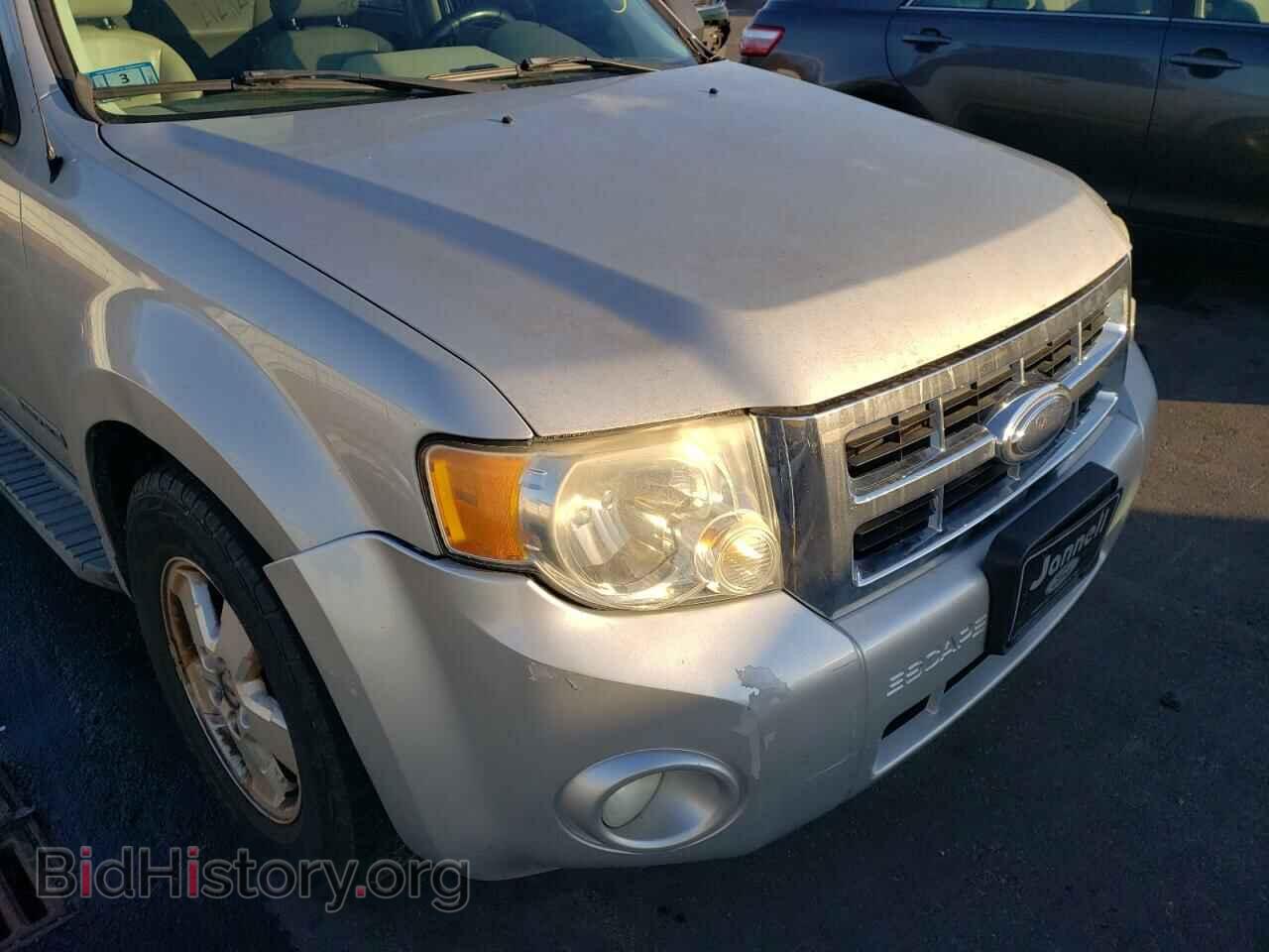 2008 FORD ESCAPE - VIN: 1FMCU93108KD85193 - Фото 9