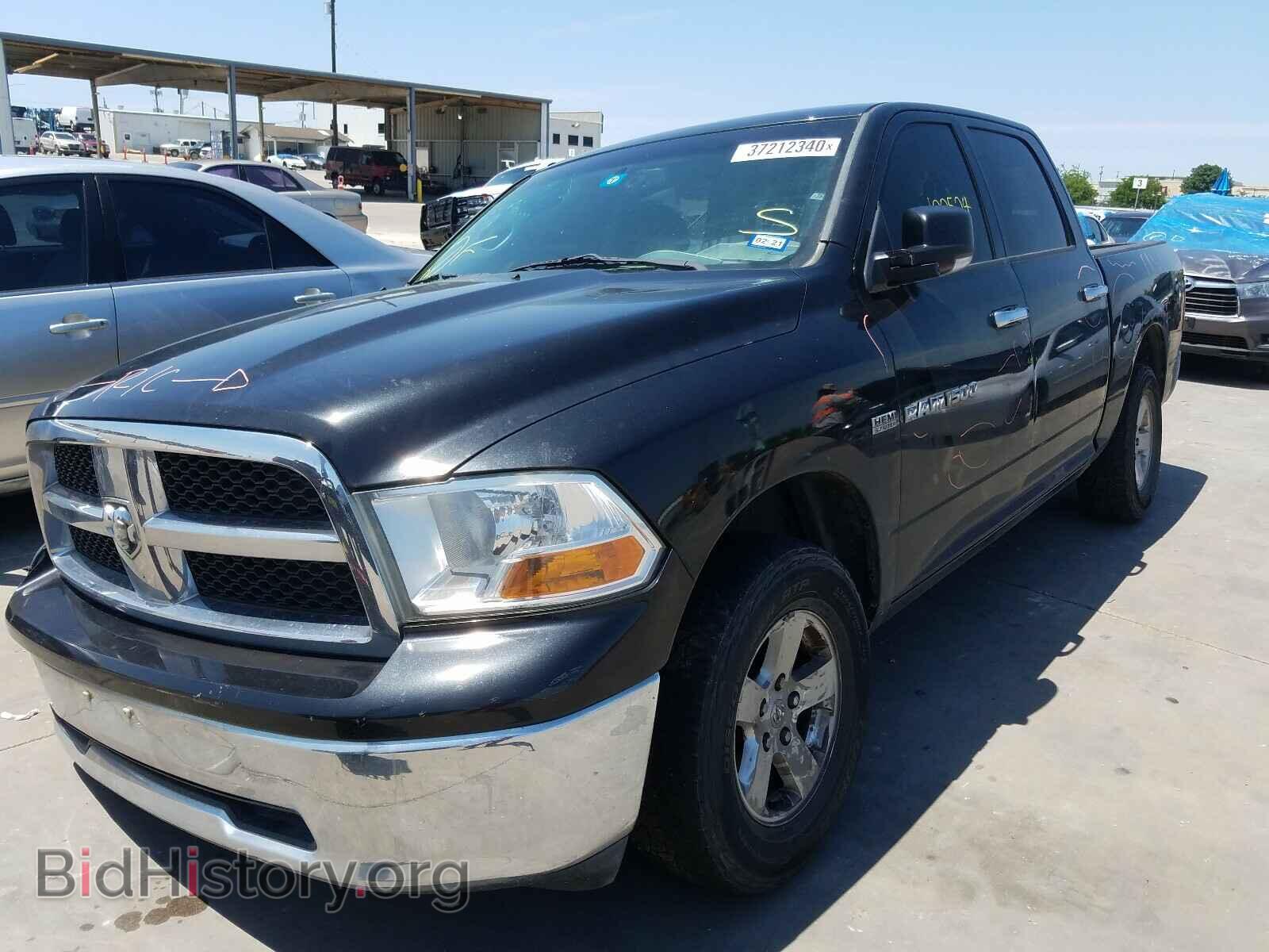 2011 DODGE RAM 1500 - VIN: 1D7RB1CT8BS507867 - Фото 2