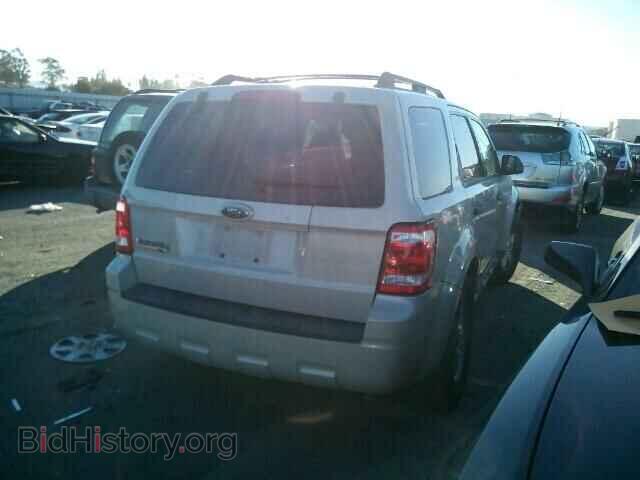 2009 FORD ESCAPE - VIN: 1FMCU03749KB87203 - Фото 4