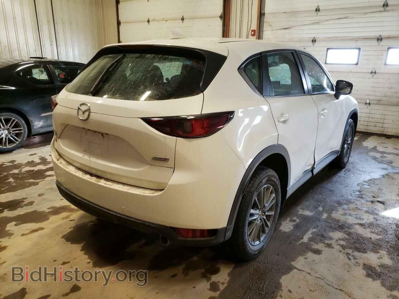 2018 MAZDA CX-5 - VIN: JM3KFBBM0J0459976 - Фото 4