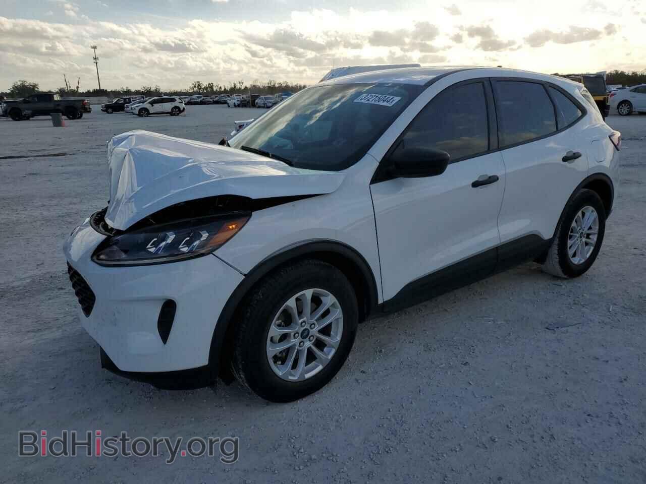 Фотография 1FMCU0F69LUC31341 - FORD ESCAPE 2020