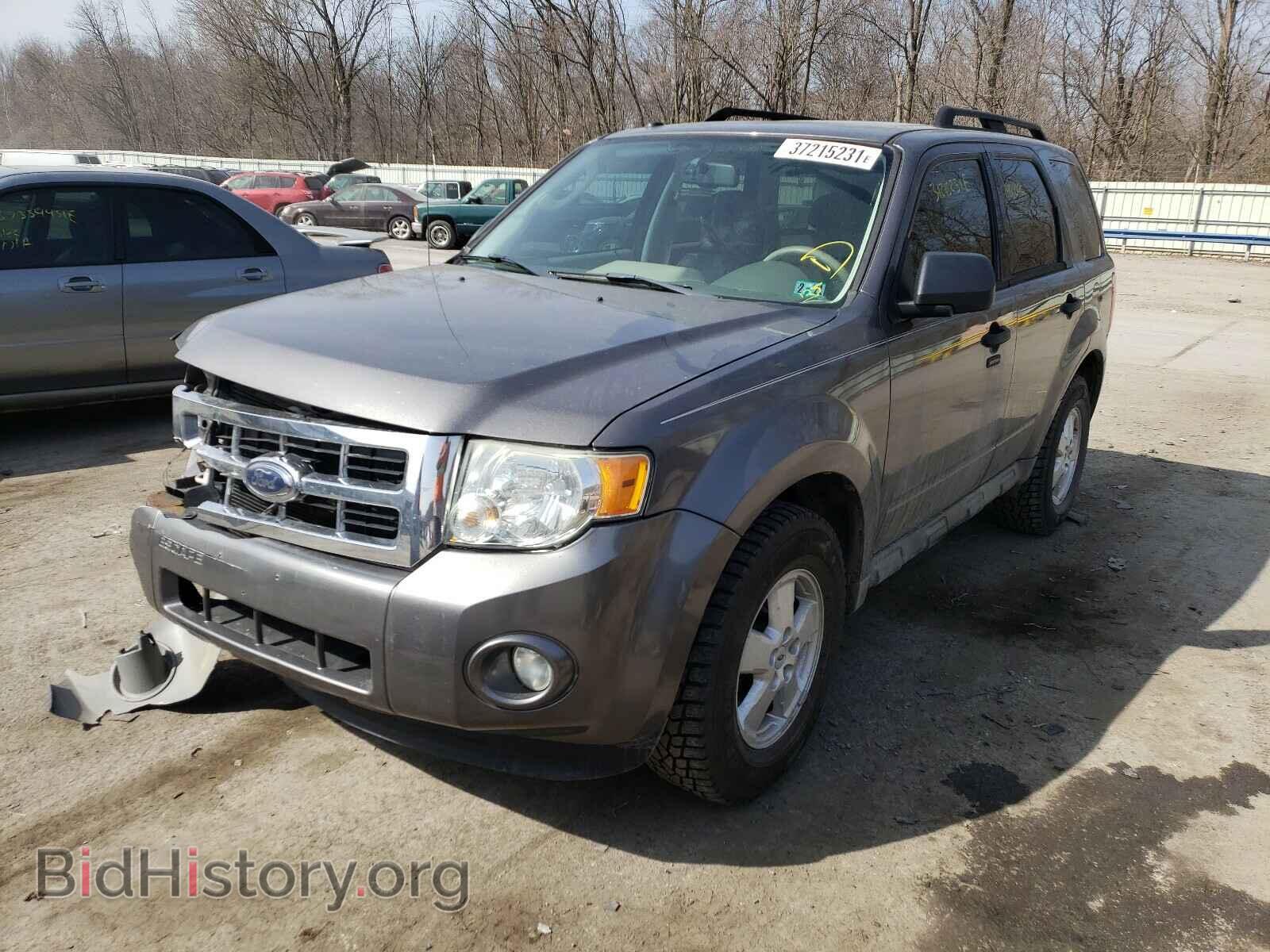 2009 FORD ESCAPE - VIN: 1FMCU03709KC59157 - Фото 2