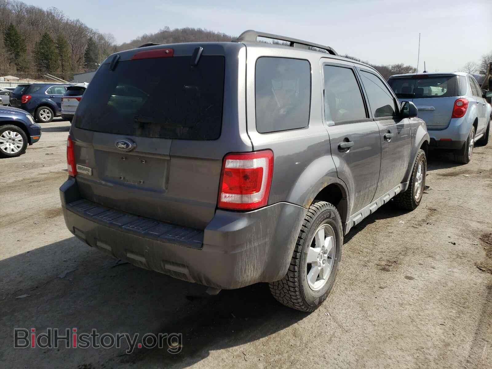 2009 FORD ESCAPE - VIN: 1FMCU03709KC59157 - Фото 4
