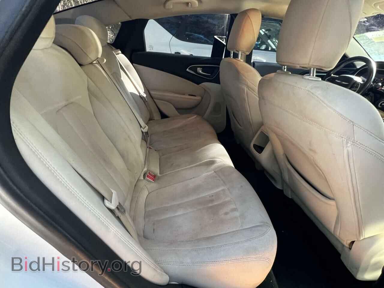 2015 CHRYSLER 200 - VIN: 1C3CCCAB4FN537606 - Фото 6