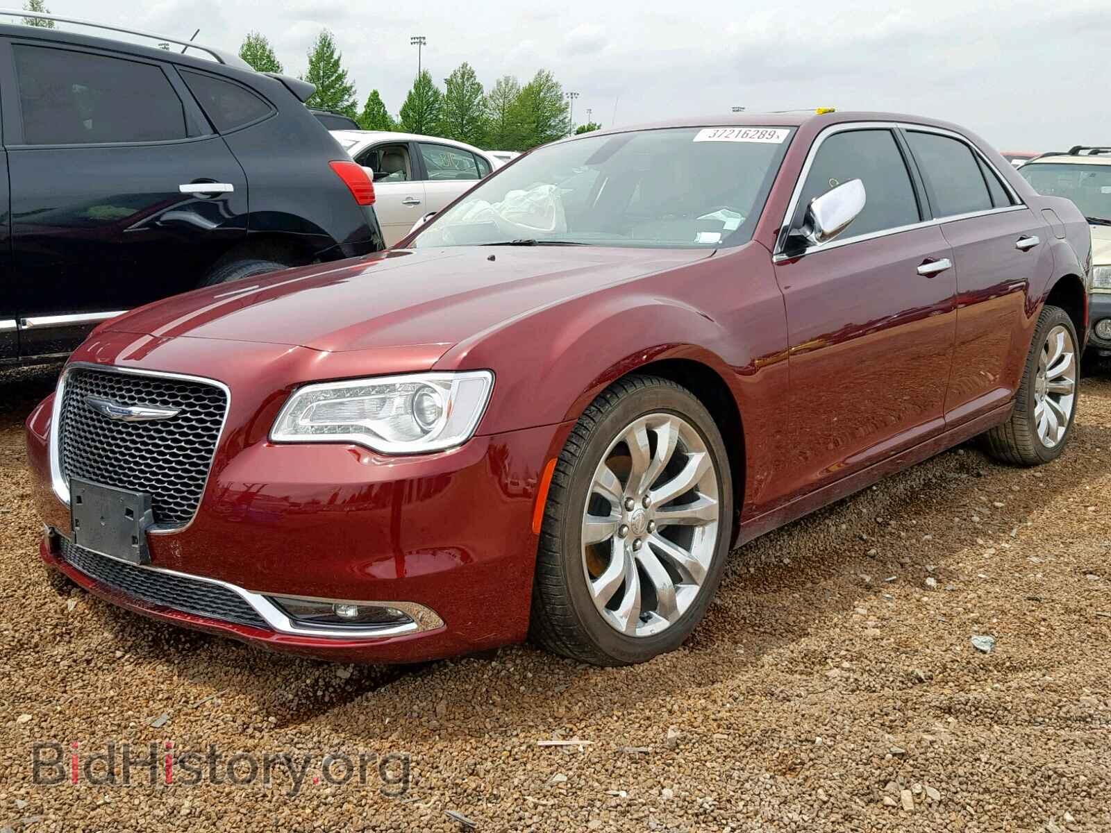 2017 CHRYSLER 300 - VIN: 2C3CCAEG8HH512004 - Фото 2