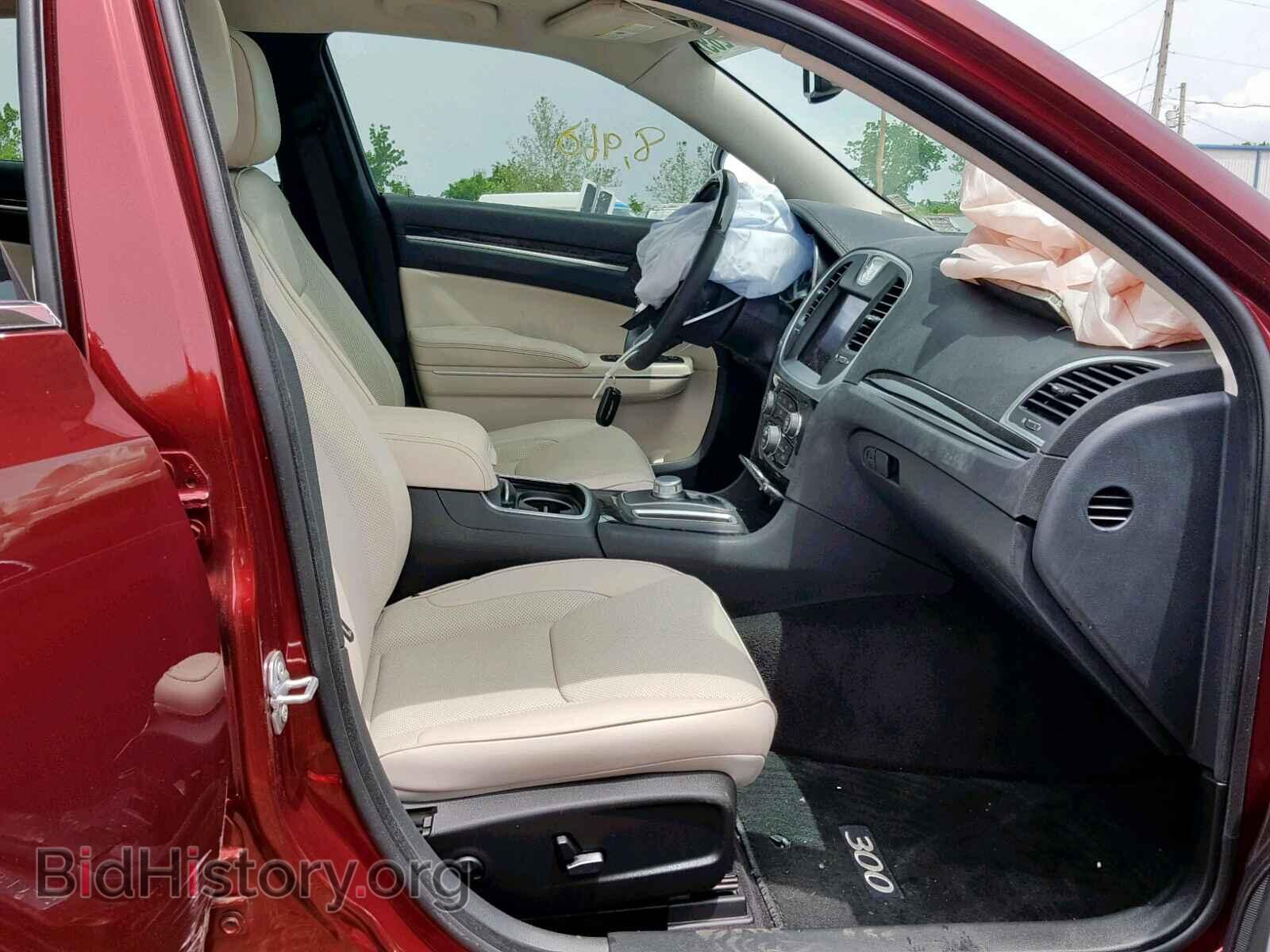 2017 CHRYSLER 300 - VIN: 2C3CCAEG8HH512004 - Фото 5