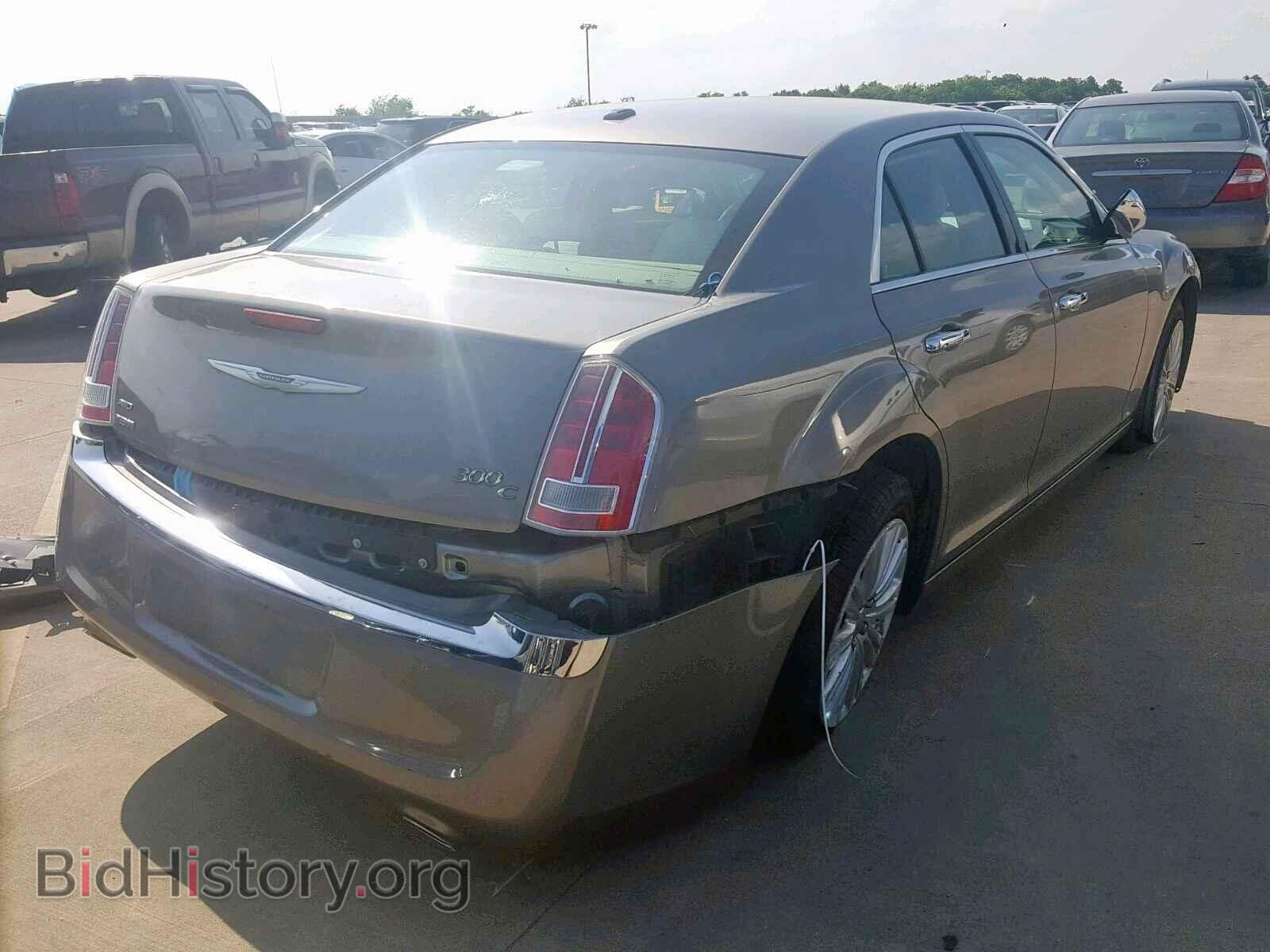 2014 CHRYSLER 300 - VIN: 2C3CCAKG4EH212931 - Фото 4