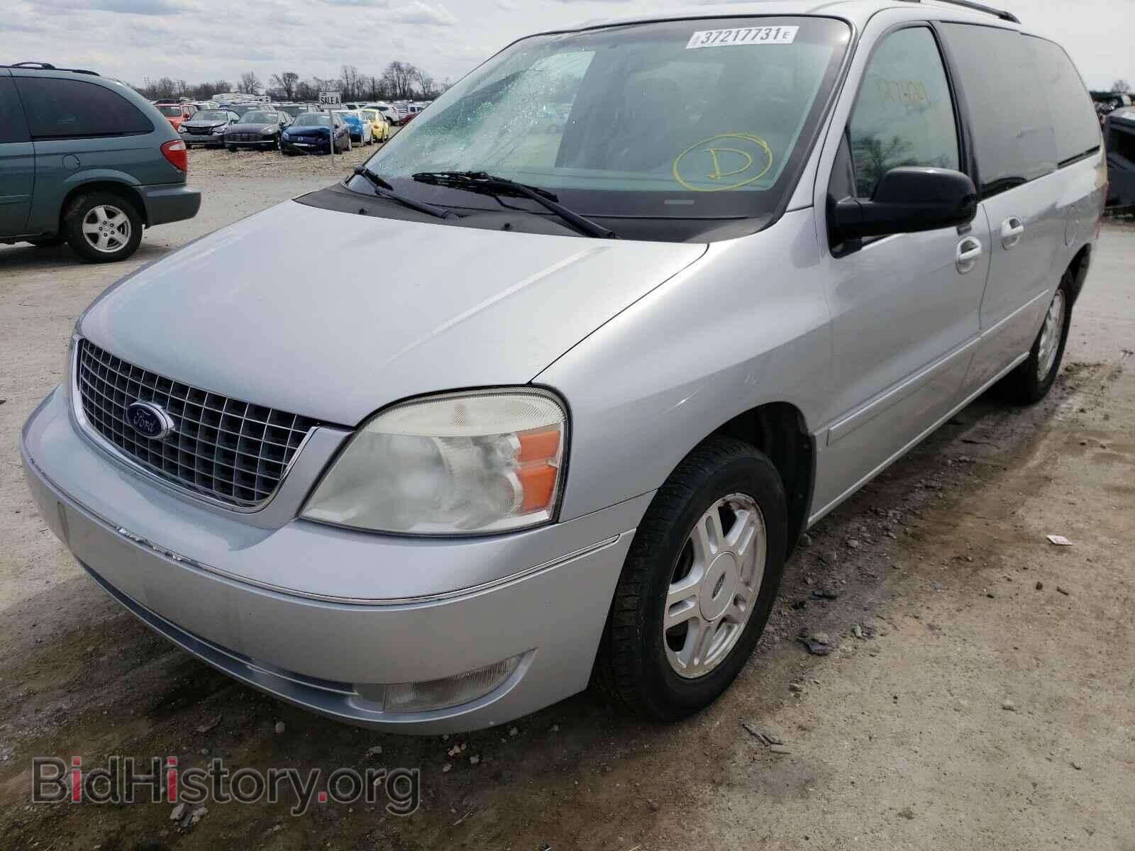 2007 FORD FREESTAR - VIN: 2FMZA52267BA02453 - Фото 2