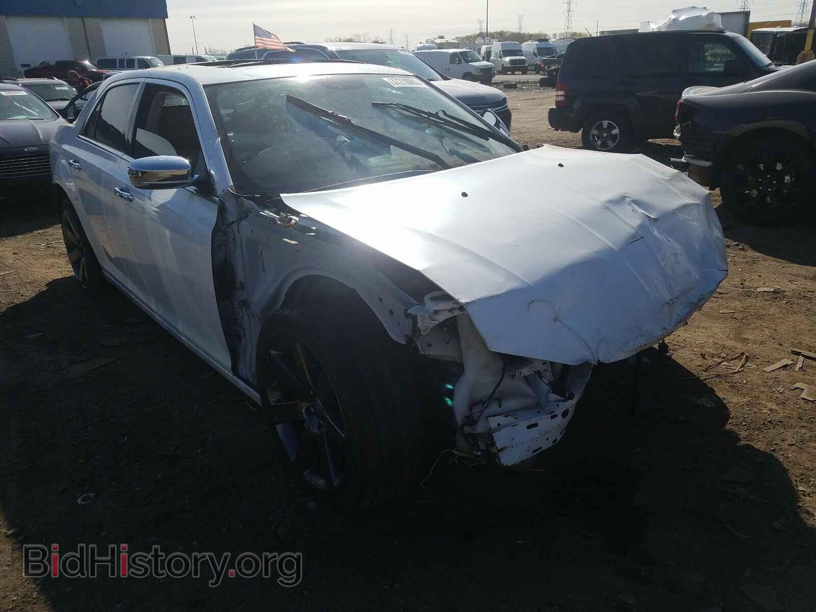 Фотография 2C3CCAET3DH659306 - CHRYSLER 300 2013