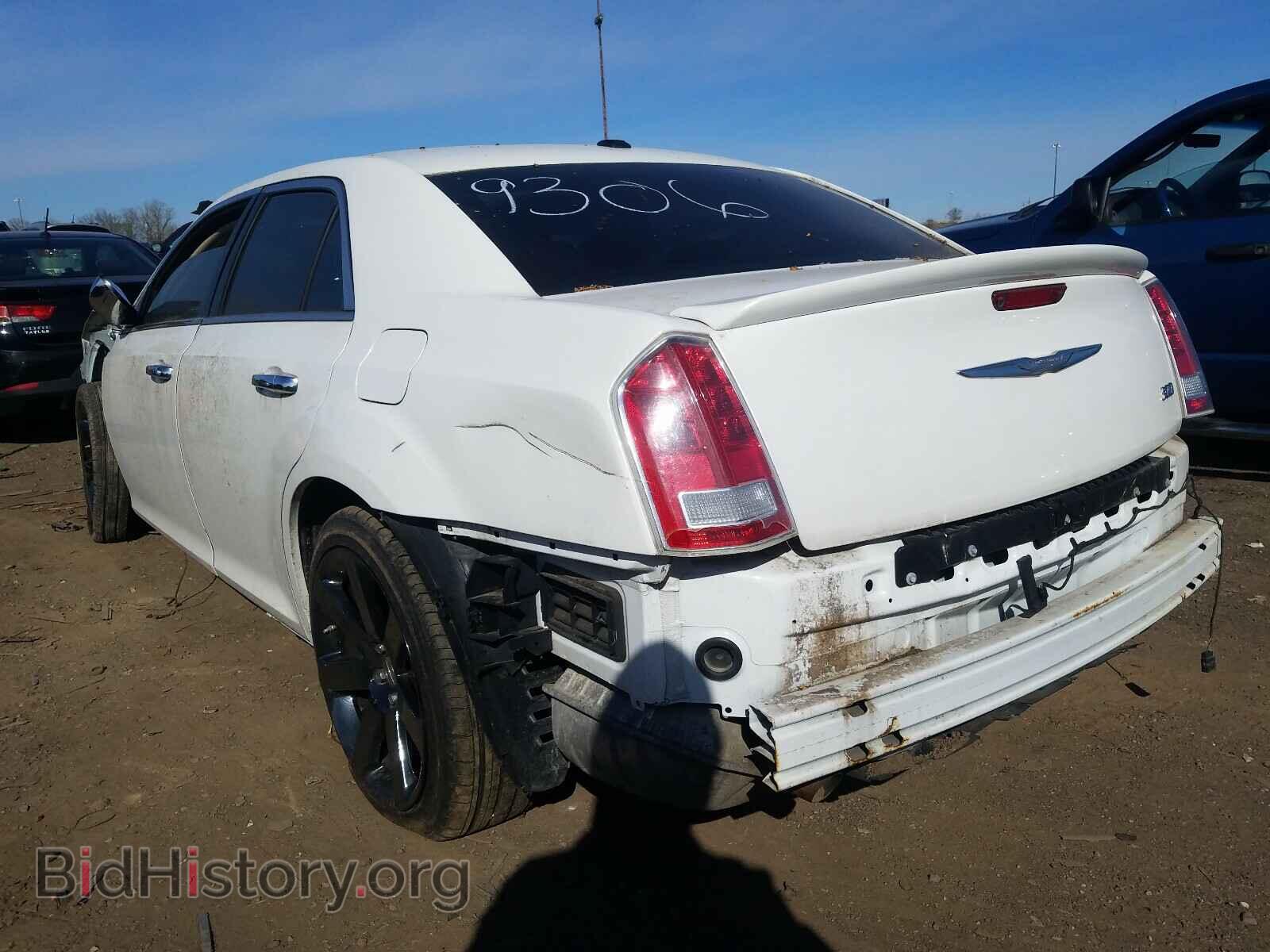 2013 CHRYSLER 300 - VIN: 2C3CCAET3DH659306 - Фото 3
