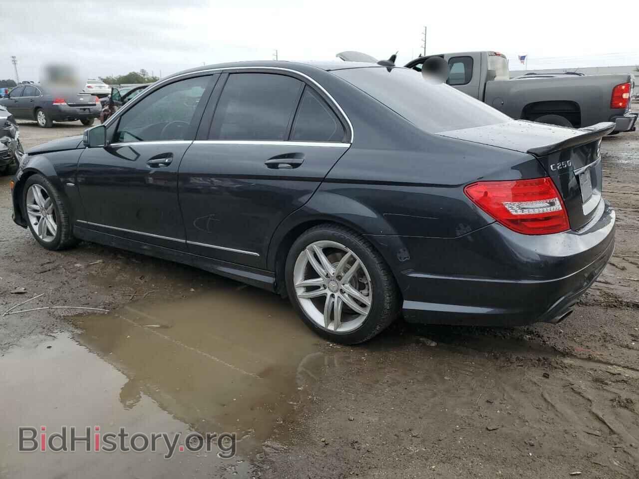 2012 MERCEDES-BENZ C-CLASS - VIN: WDDGF4HB1CA674074 - Фото 2