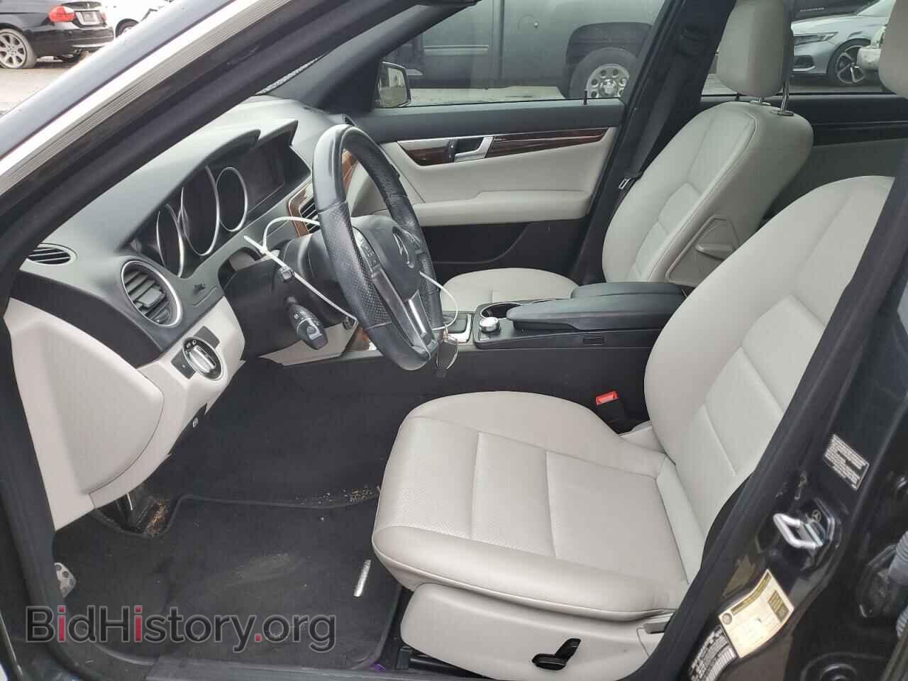 2012 MERCEDES-BENZ C-CLASS - VIN: WDDGF4HB1CA674074 - Фото 7
