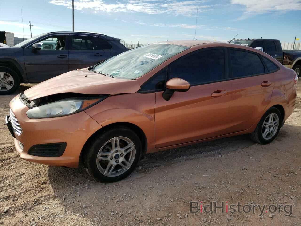 Photo 3FADP4BJ1HM115229 - FORD FIESTA 2017