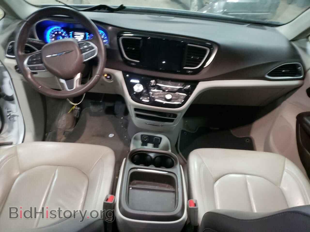 2017 CHRYSLER PACIFICA - VIN: 2C4RC1BGXHR720230 - Photo 8