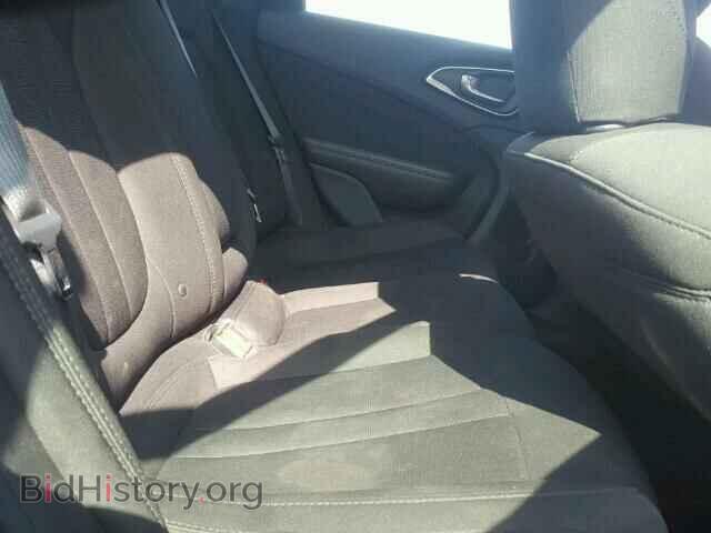 2015 CHRYSLER 200 - VIN: 1C3CCCAB4FN681379 - Фото 6