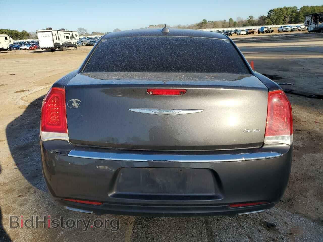 2016 CHRYSLER 300 - VIN: 2C3CCAAG2GH211989 - Фото 6