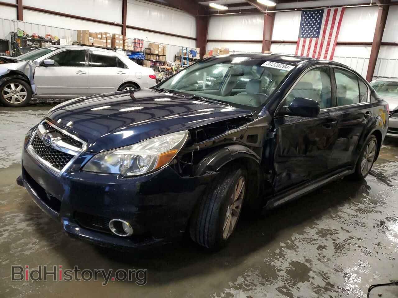 Photo 4S3BMBK63D3017812 - SUBARU LEGACY 2013