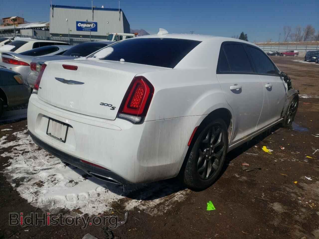 2018 CHRYSLER 300 - VIN: 2C3CCAGG7JH267599 - Фото 4