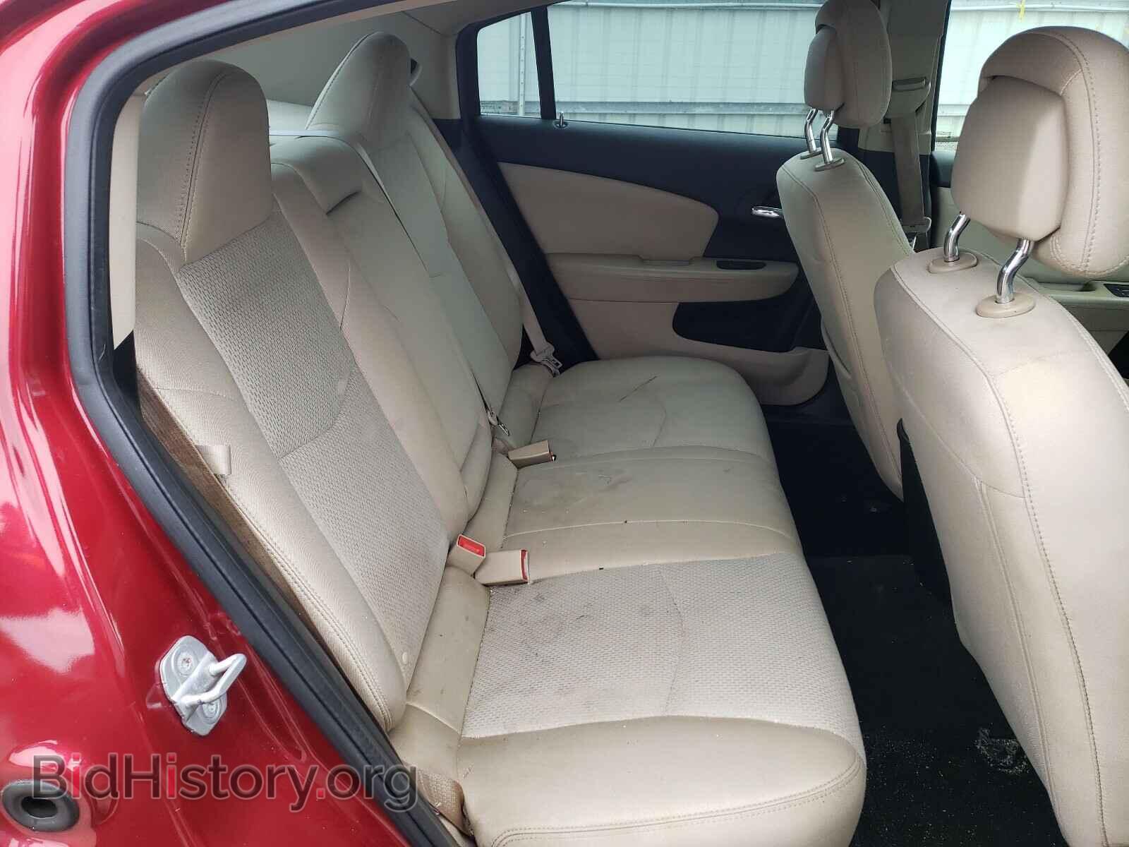 2012 CHRYSLER 200 - VIN: 1C3CCBBBXCN107678 - Фото 6