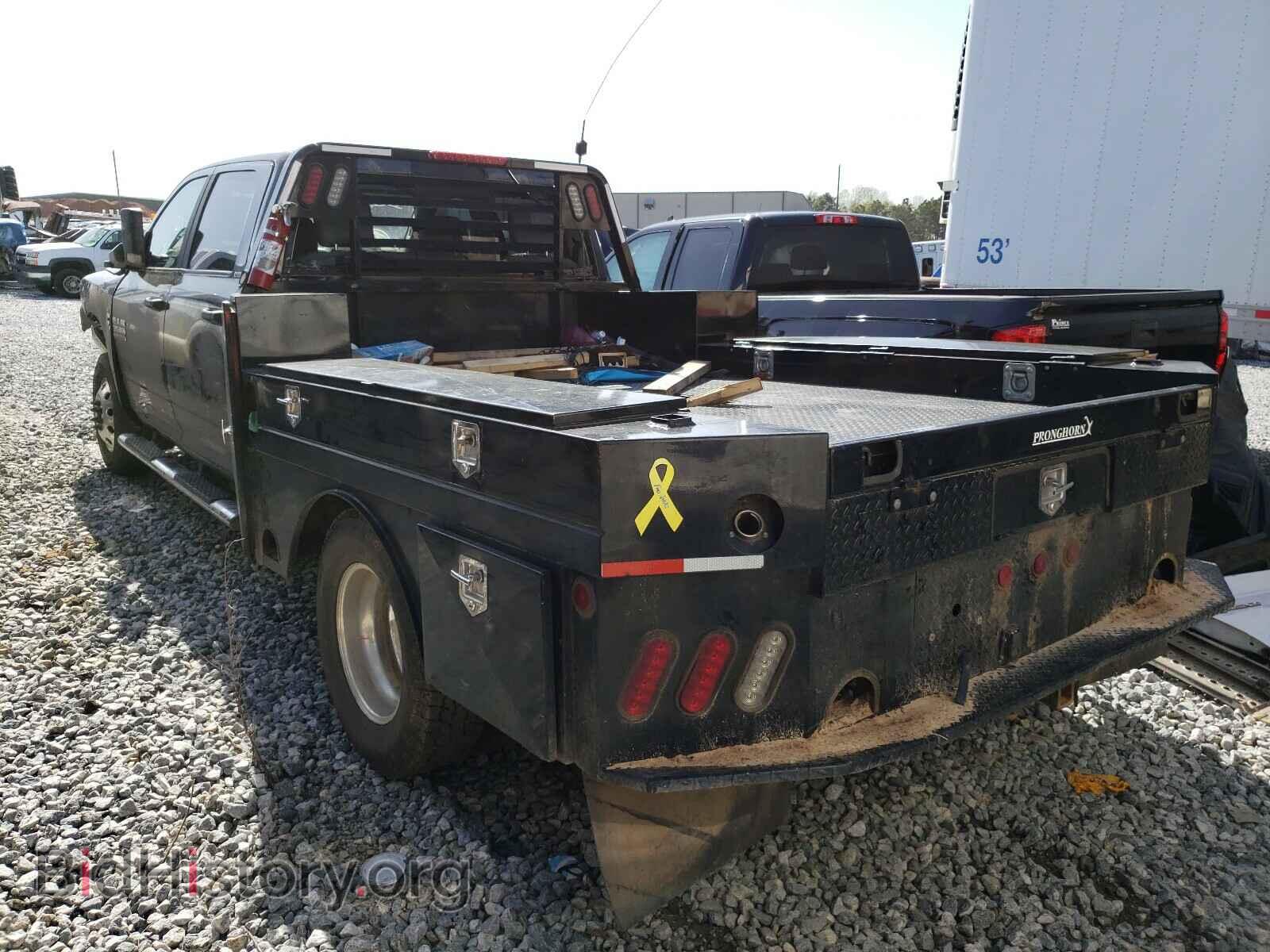 2018 RAM 3500 - VIN: 3C7WRTCL6JG134471 - Фото 3