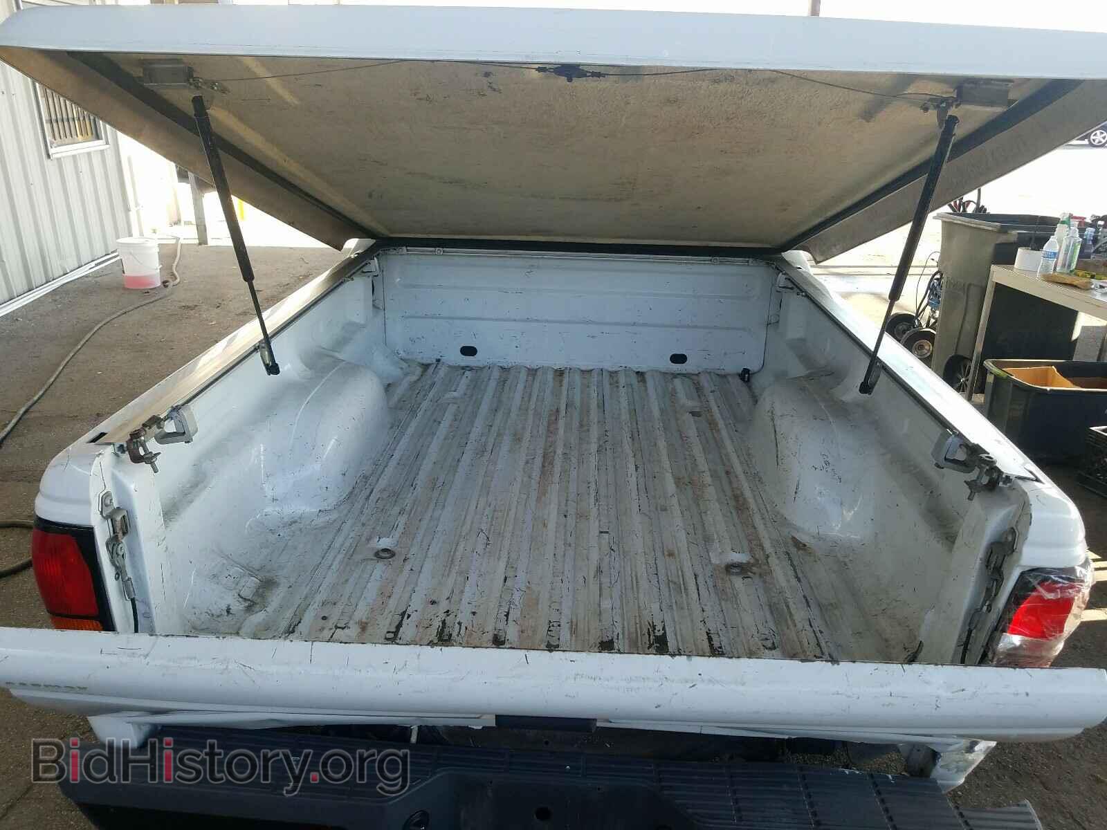 2000 MAZDA B2500 - VIN: 4F4YR12C4YTM32498 - Фото 6