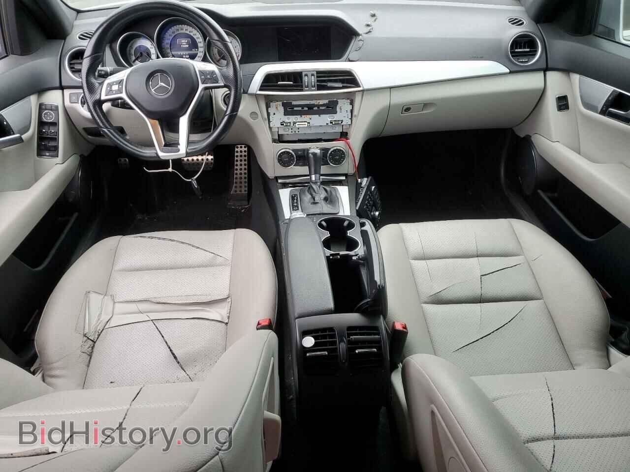 2013 MERCEDES-BENZ C-CLASS - VIN: WDDGF4HB6DA869542 - Фото 8