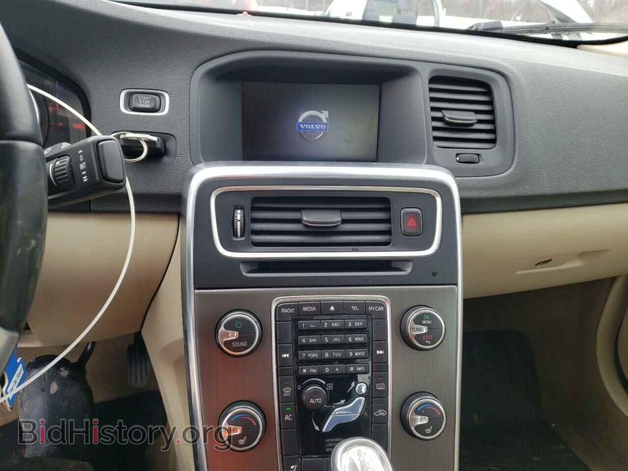 2013 VOLVO S60 - VIN: YV1612FH9D2183239 - Фото 9
