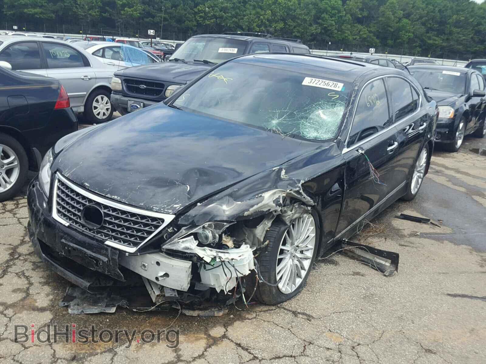 2012 LEXUS LS460 - VIN: JTHBL5EF1C5111558 - Photo 2