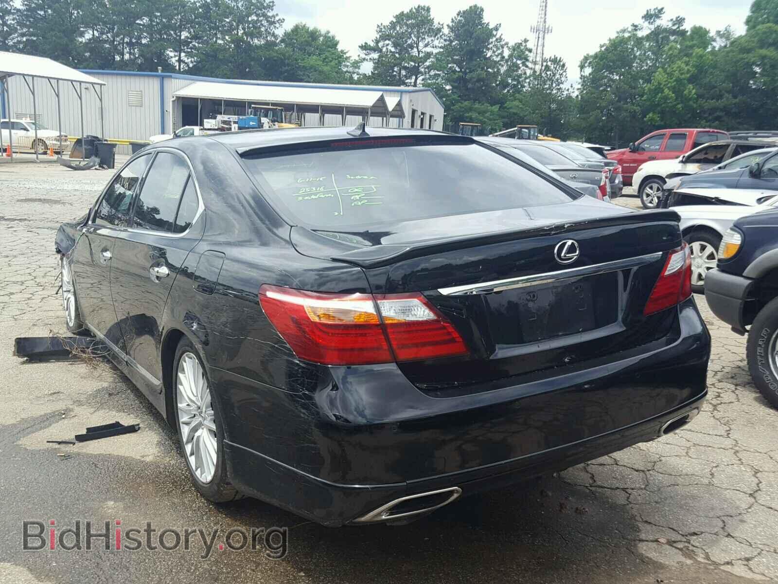 2012 LEXUS LS460 - VIN: JTHBL5EF1C5111558 - Photo 3