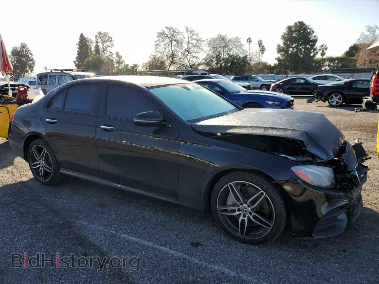 2019 MERCEDES-BENZ E-CLASS - VIN: WDDZF4JB7KA529784 - Фото 4