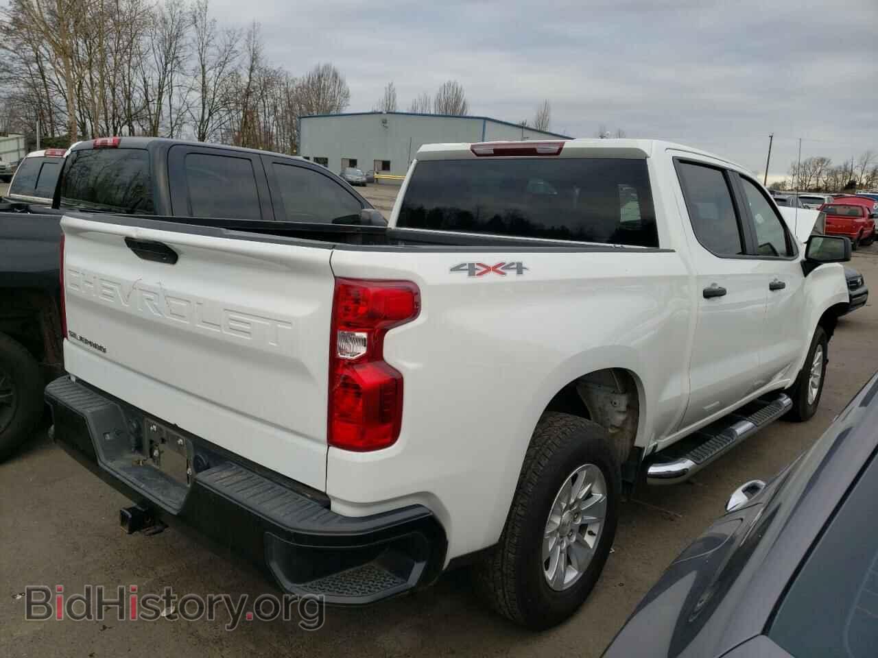 2021 CHEVROLET SILVERADO - VIN: 1GCUYAEF0MZ406309 - Фото 3