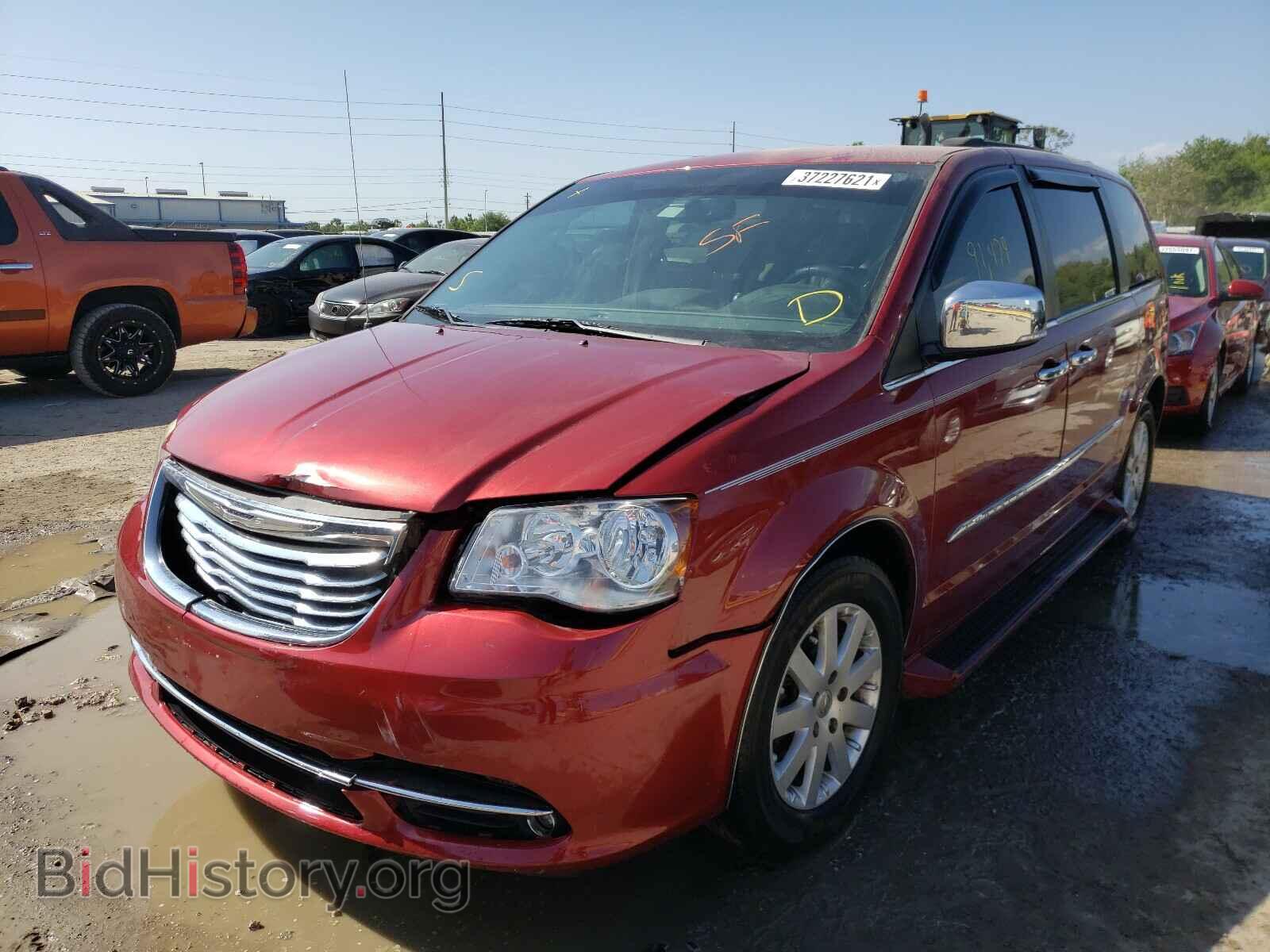 2011 CHRYSLER MINIVAN - VIN: 2A4RR8DGXBR721819 - Фото 2