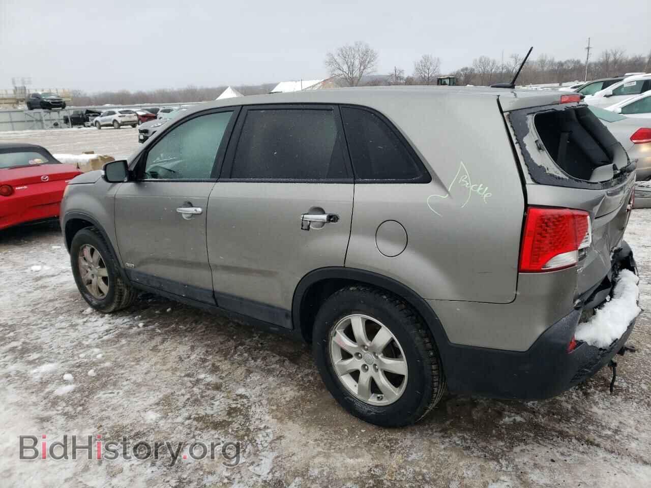 2012 KIA SORENTO - VIN: 5XYKTDA6XCG243808 - Фото 2