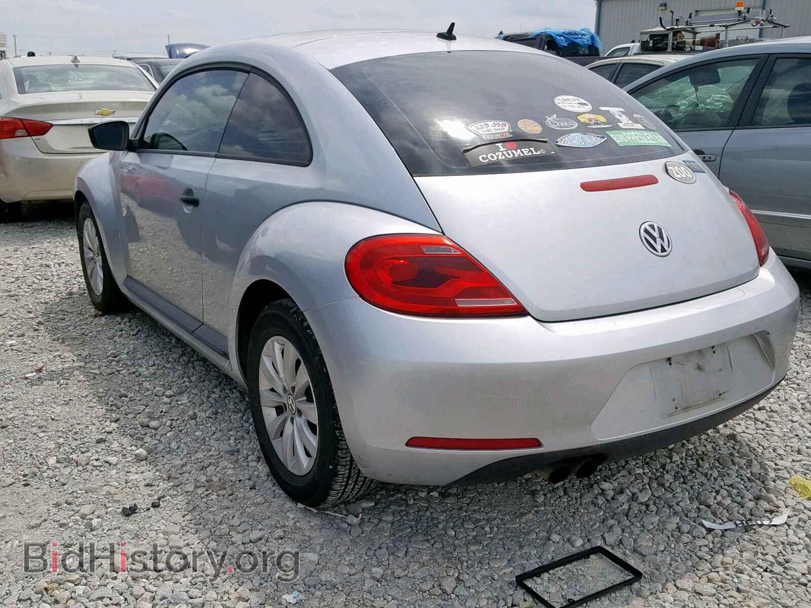 2014 VOLKSWAGEN BEETLE - VIN: 3VWFP7AT6EM605326 - Фото 3