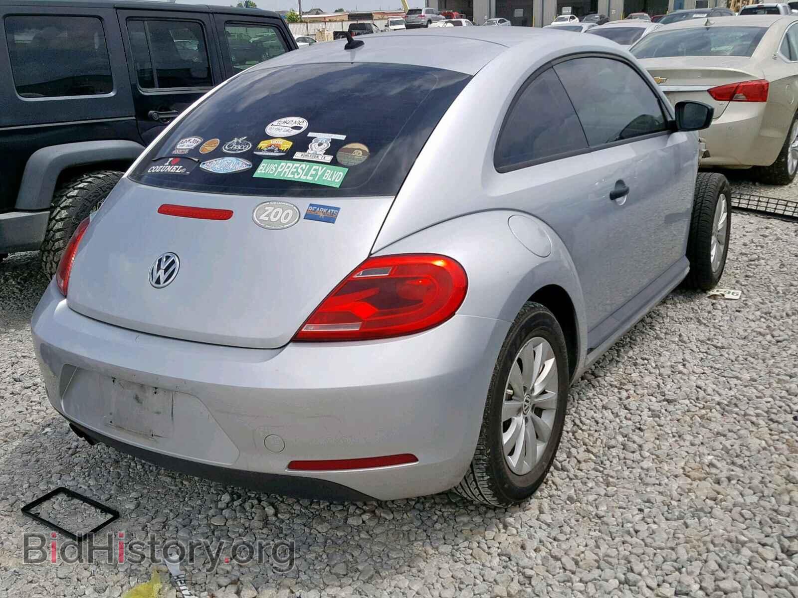 2014 VOLKSWAGEN BEETLE - VIN: 3VWFP7AT6EM605326 - Фото 4