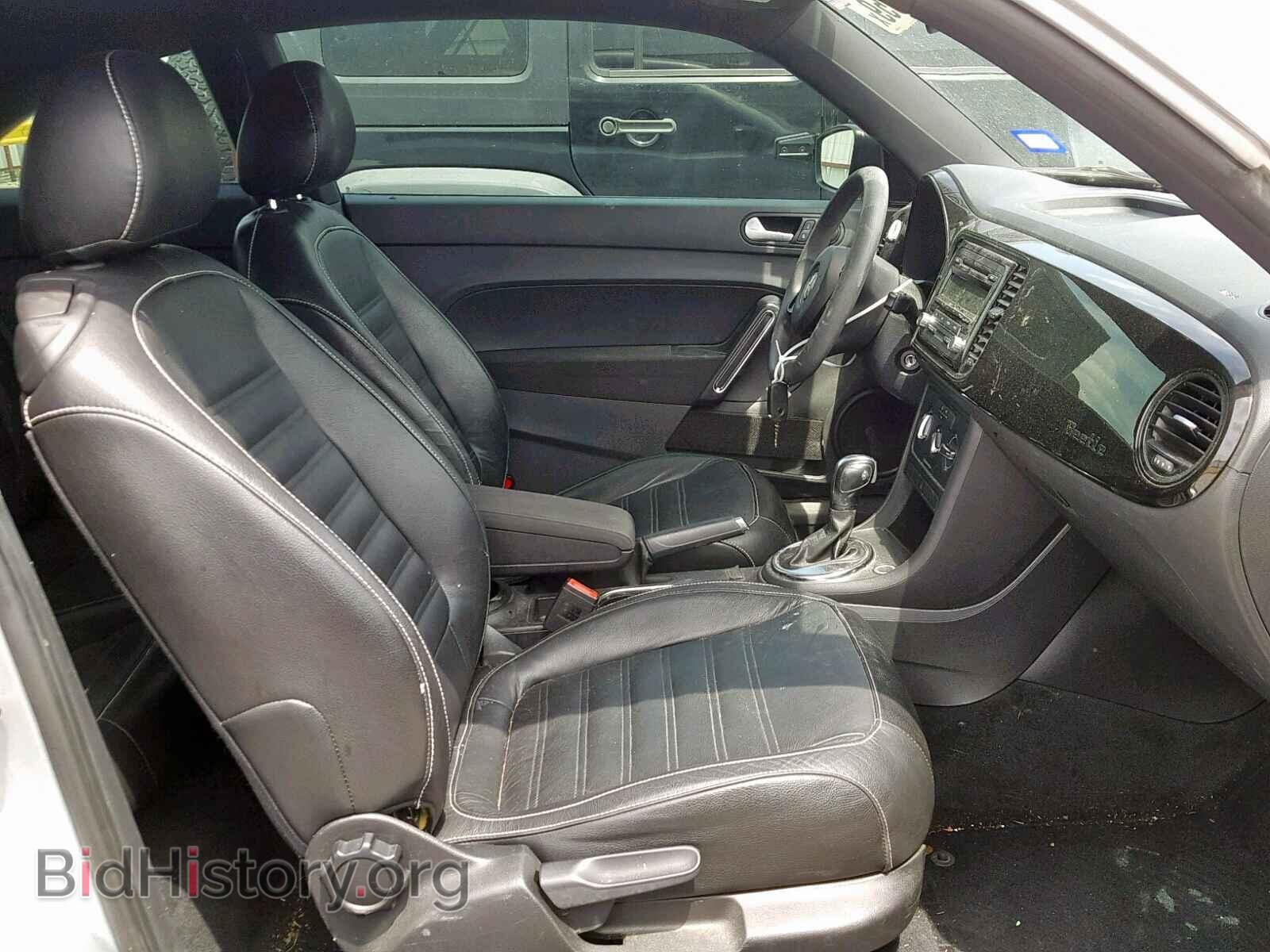 2014 VOLKSWAGEN BEETLE - VIN: 3VWFP7AT6EM605326 - Фото 5