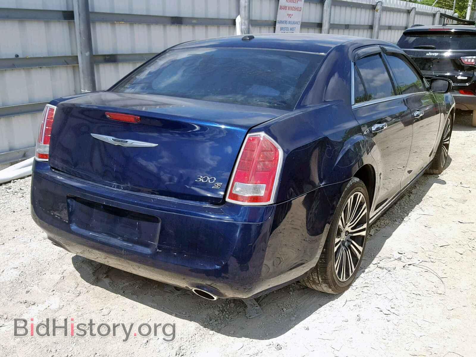 2014 CHRYSLER 300 - VIN: 2C3CCABG9EH119676 - Фото 4