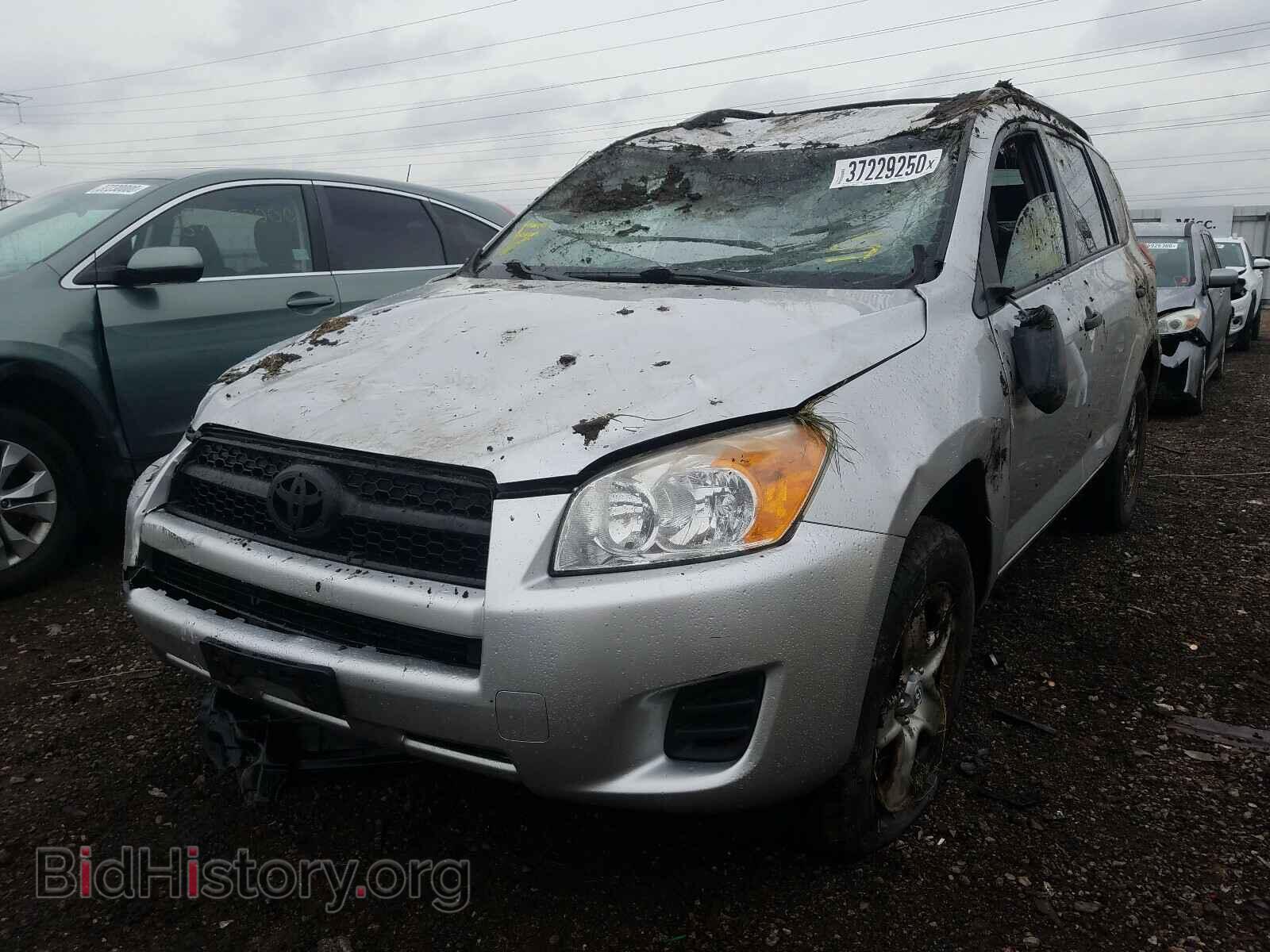 2011 TOYOTA RAV4 - VIN: JTMBF4DVXBD040103 - Photo 2