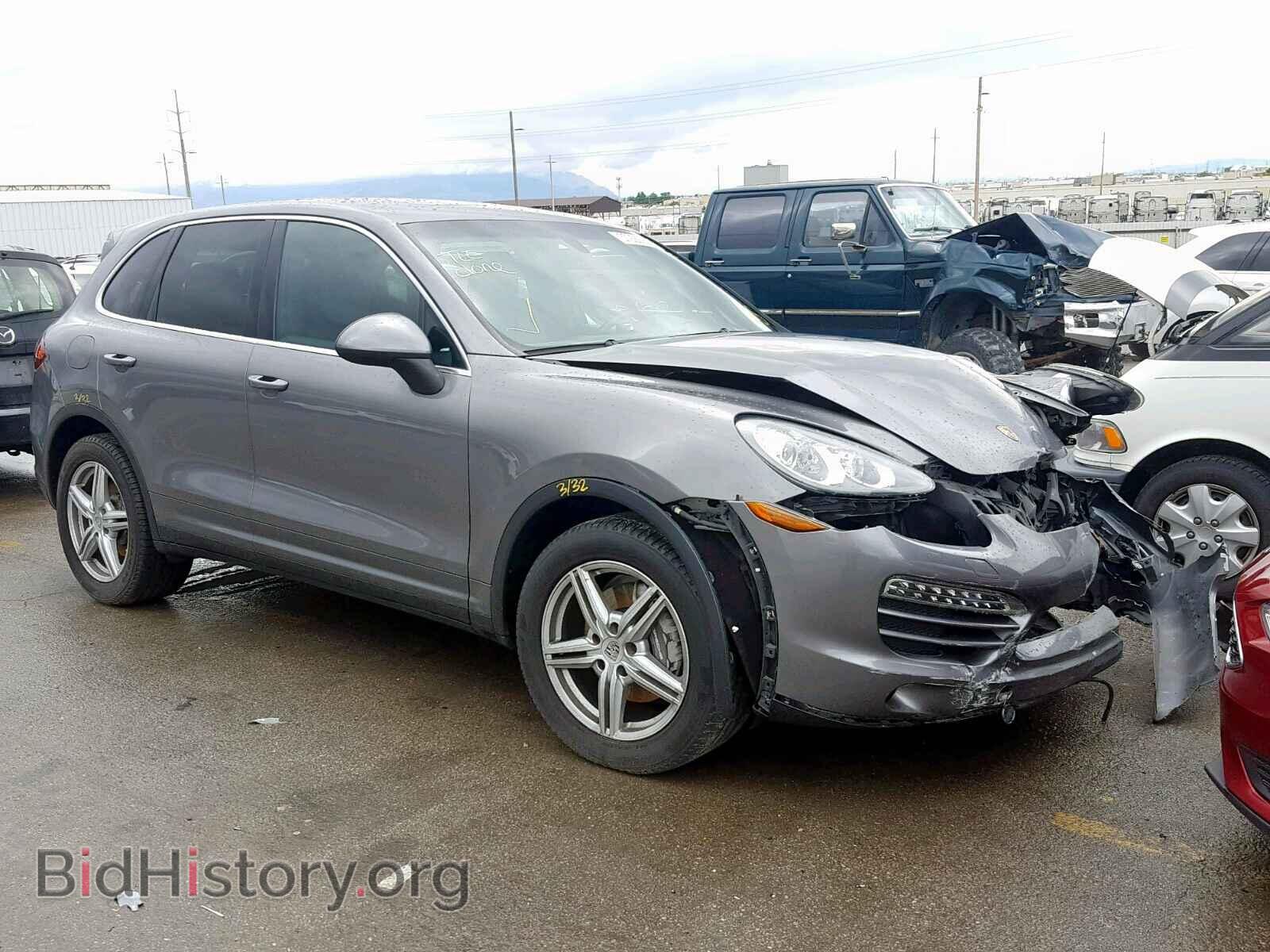 Photo WP1AA2A23BLA00068 - PORSCHE CAYENNE 2011