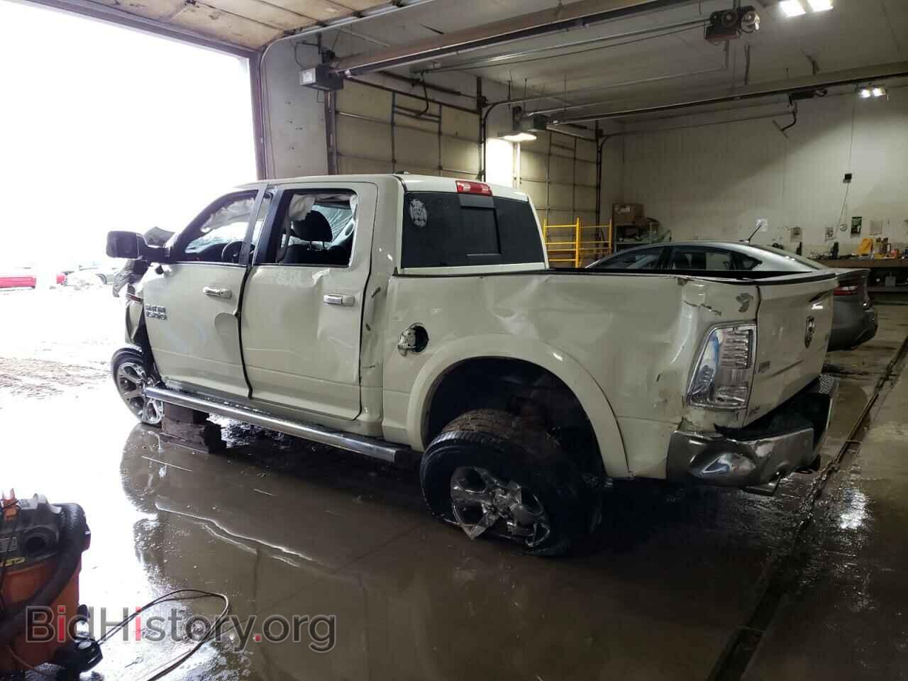 2017 RAM 1500 - VIN: 1C6RR7NM2HS637237 - Фото 2